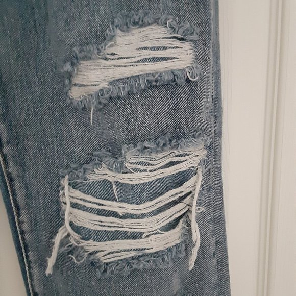 PacSun Boyfriend distressed denim blue jeans (26) - Picture 4 of 9